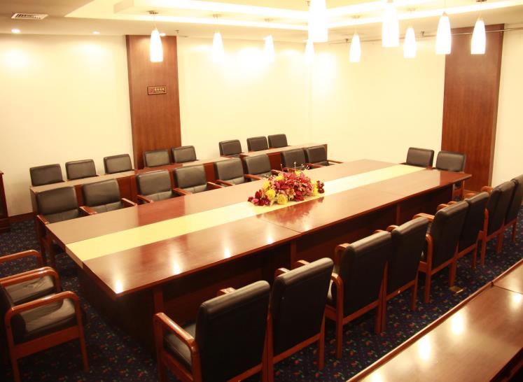 �ڰ˻�����